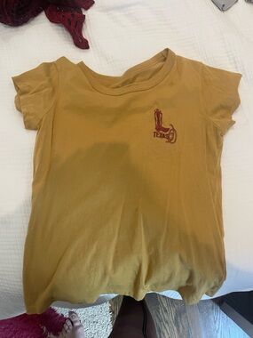 Madewell Men's Mustard Short-Sleeve Tee with Maroon Logo